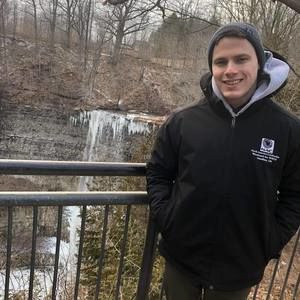 Meet your Posher, Justin